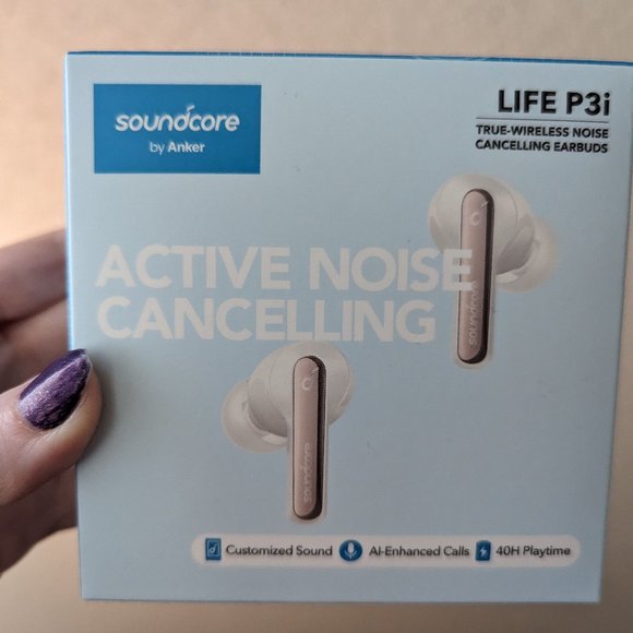 NIB - Anker Soundcore Life P3i wireless, noise cancelling ear buds - White - Picture 8 of 10